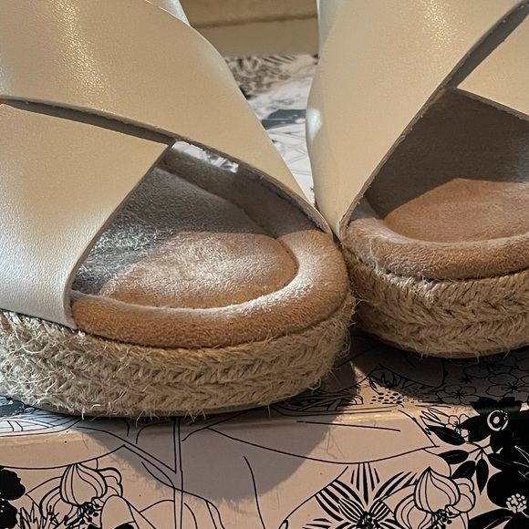 White Wedge Shoes - Picture 9 of 9